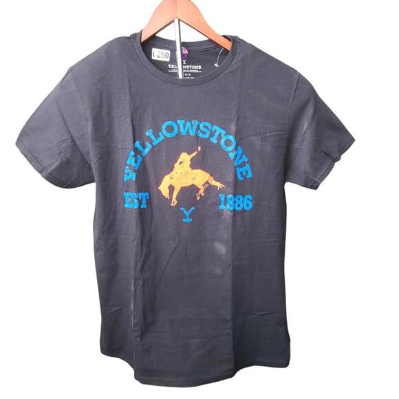 Yellowstone Graphic Tee - Size Large - Picture 1 of 4